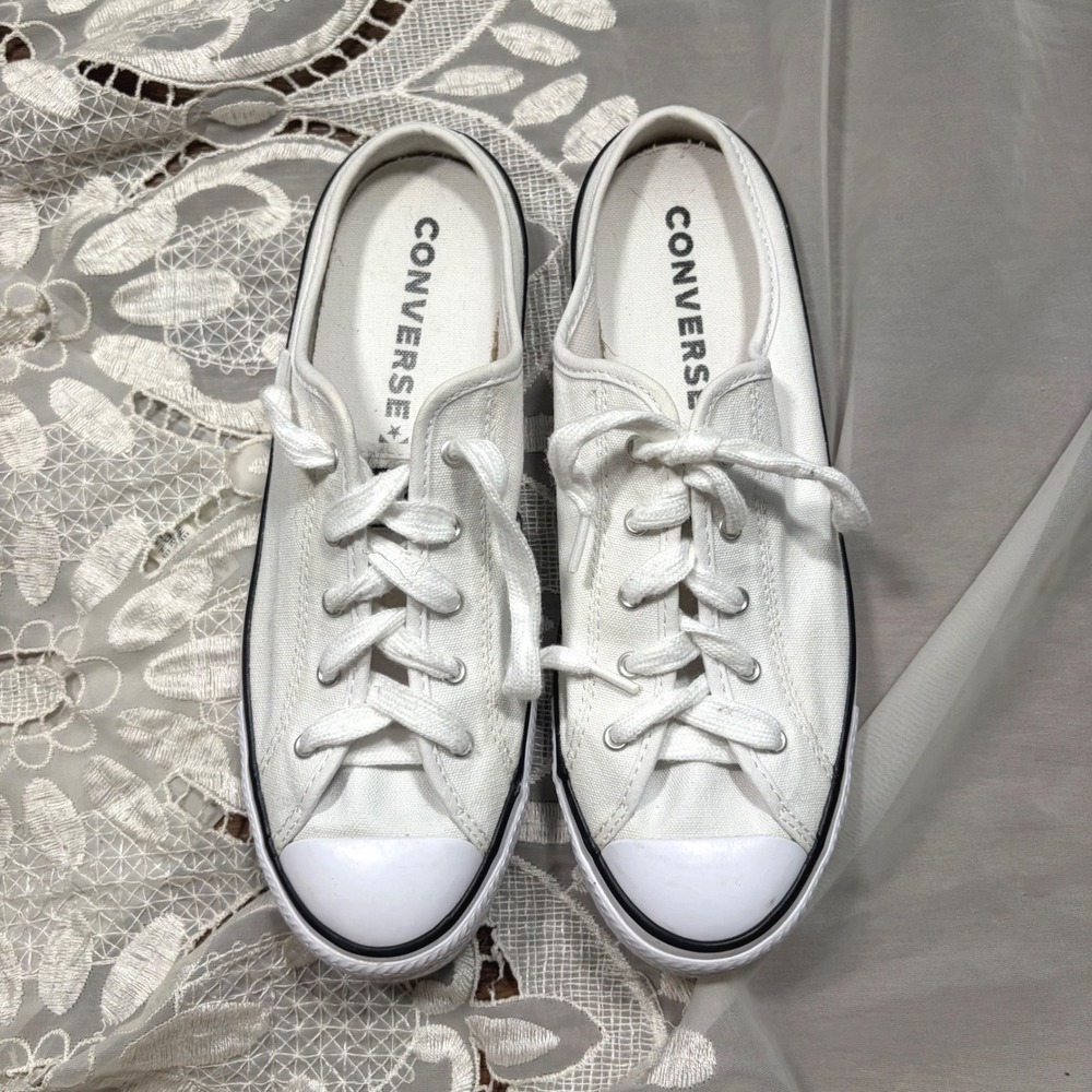 Trendy Y2K Converse Chuck Taylor All Star Dainty Mule White Slip On 7.5
